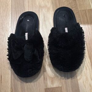 Victoria’s Secret Cozy Black Slippers, Good Used Condition, Some Wear, Medium